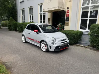 Abarth 595 1.4 T-Jet Competizione 70th Anniversary, Sabelt uit 2020