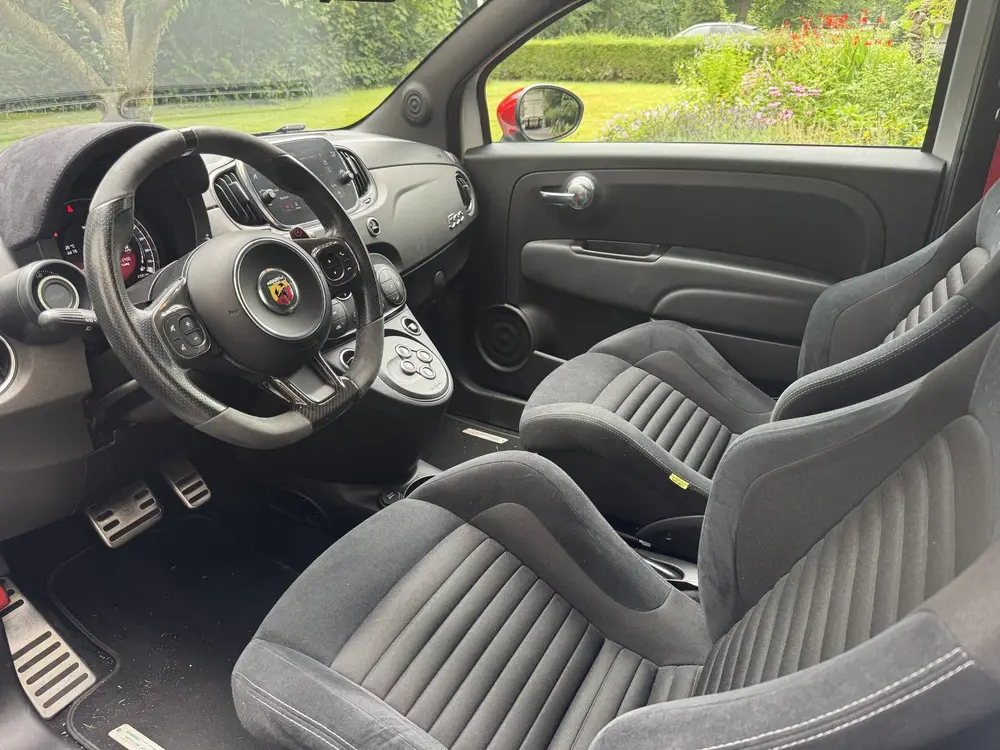 Abarth 595 1.4 T-Jet Competizione 70th Anniversary, Sabelt uit 2020, foto 5