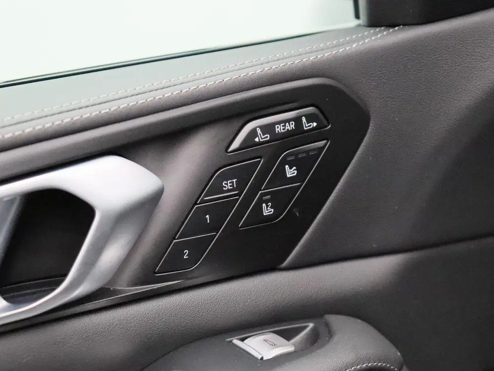 BMW X7 xDrive40i M Sportpakket uit 2025, foto 15
