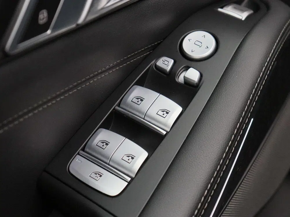 BMW X7 xDrive40i M Sportpakket uit 2025, foto 16