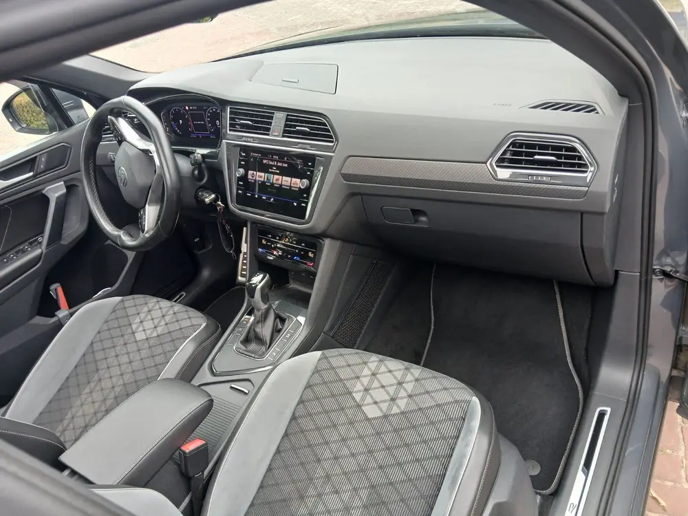 Volkswagen Tiguan 1.5 TSI ACT 150pk DSG 2021 Grijs uit 2021, foto 9