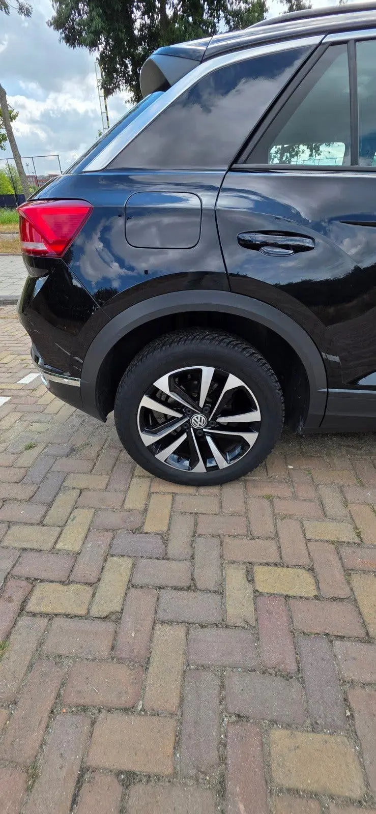 Volkswagen T-Roc IQ.DRIVE 1.5 TSI uit 2019, foto 5