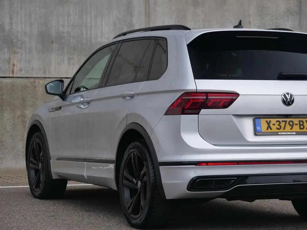 Volkswagen Tiguan 1.5 TSI R-Line | panorama | head-up | Trek uit 2021, foto 15