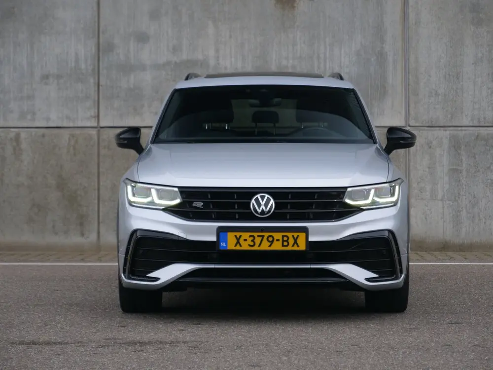 Volkswagen Tiguan 1.5 TSI R-Line | panorama | head-up | Trek uit 2021, foto 16