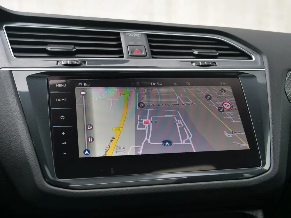 Volkswagen Tiguan 1.5 TSI R-Line | panorama | head-up | Trek uit 2021, foto 8