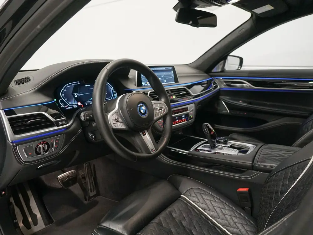 BMW 7-serie 7 Serie 745e M-Sport uit 2022, foto 8