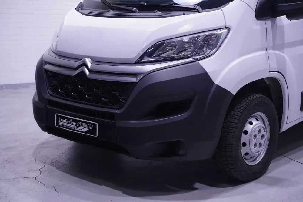 Citroën Jumper Citroen Jumper 2.2 HDI 140 pk L3H2 Navi uit 2021, foto 16