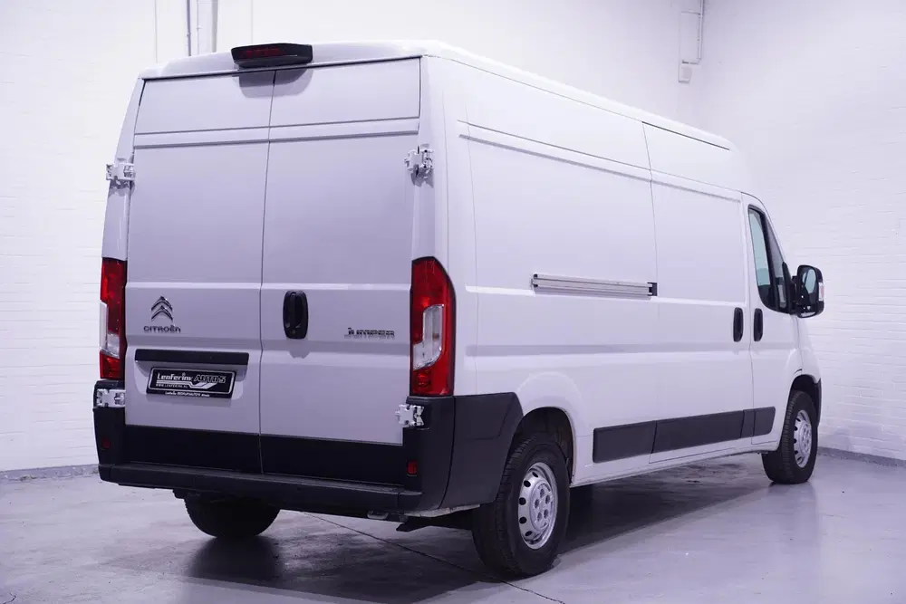 Citroën Jumper Citroen Jumper 2.2 HDI 140 pk L3H2 Navi uit 2021, foto 4