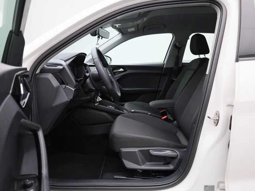 Audi A1 30 TFSI Advanced edition l Cruise control uit 2025, foto 11
