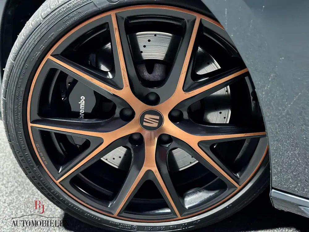 SEAT Leon 2.0 TSI CUPRA R 300 Carbon Brembo Limited uit 2019, foto 9
