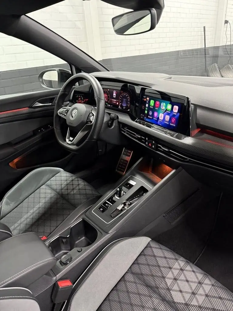 Volkswagen Golf 1.5 eTSI 2x R-Line! Pano, iQ Drive, Stuurvw uit 2022, foto 13