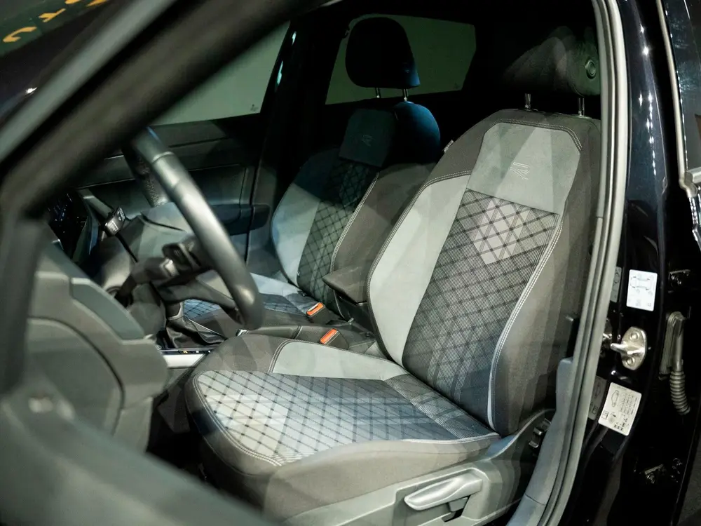 Volkswagen Polo 1.0 TSI 3x R-Line | Beats | Keyless | Cam | uit 2023, foto 20
