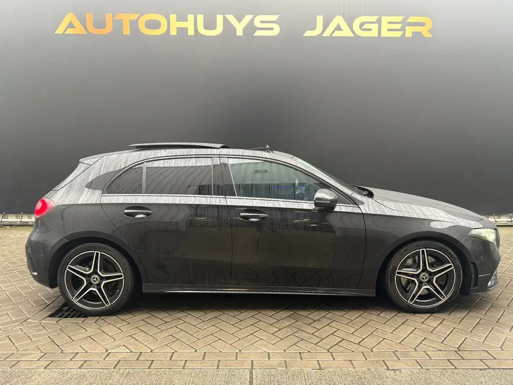 Mercedes-Benz A-Klasse 250 Premium Plus Panorama Sfeer uit 2019, foto 14