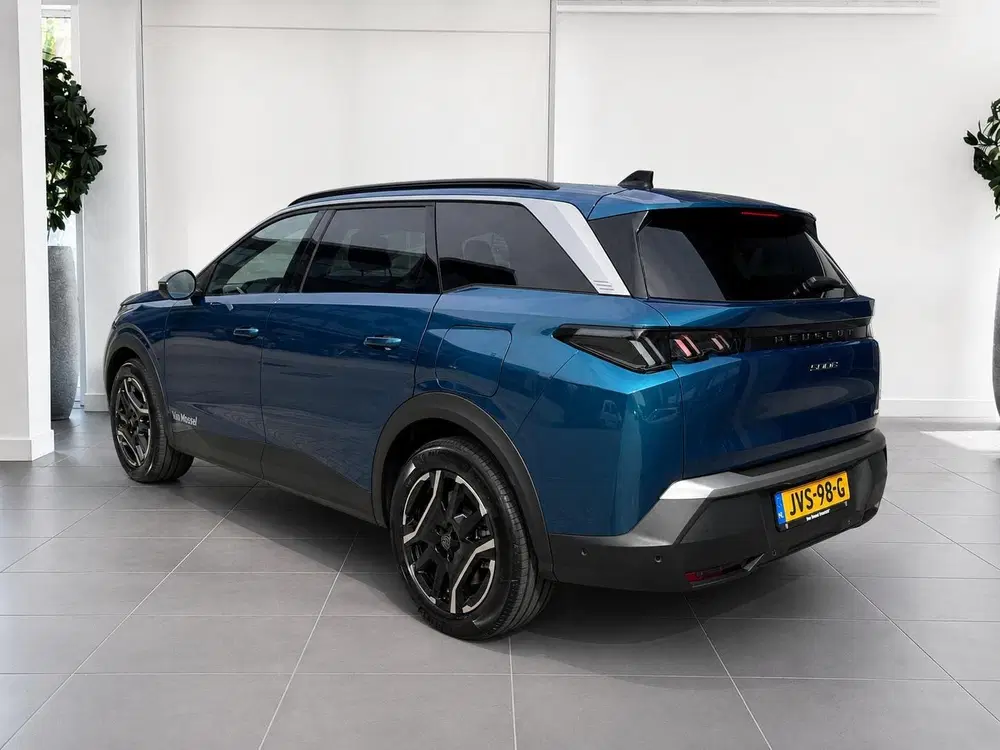 Peugeot 5008 1.6 Plug-in Hybrid 195 Allure 7p uit 2026, foto 4