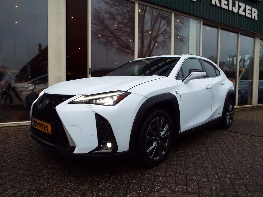 Lexus UX 250h F Sport First Edition NL AUTO-TREKHAAK-LEER-ST uit 2019, foto 2
