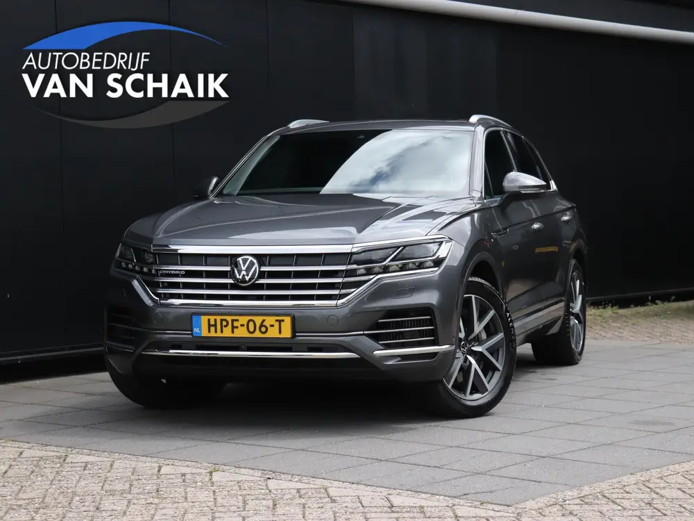 Volkswagen Touareg 3.0 TSi 4MOTION | LEDER | MEMORY | PANO-D uit 2021