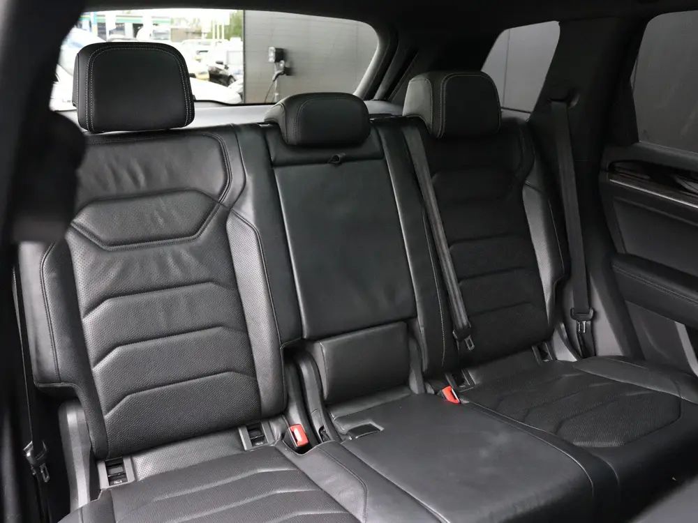 Volkswagen Touareg 3.0 TSi 4MOTION | LEDER | MEMORY | PANO-D uit 2021, foto 16