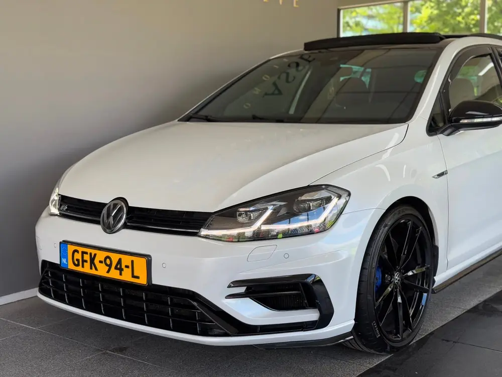 Volkswagen GOLF 2.0 TSI 4Motion R 310PK|PANO uit 2019, foto 4