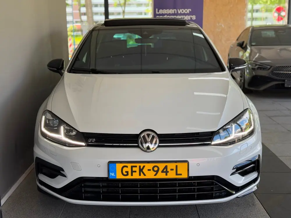 Volkswagen GOLF 2.0 TSI 4Motion R 310PK|PANO uit 2019, foto 5