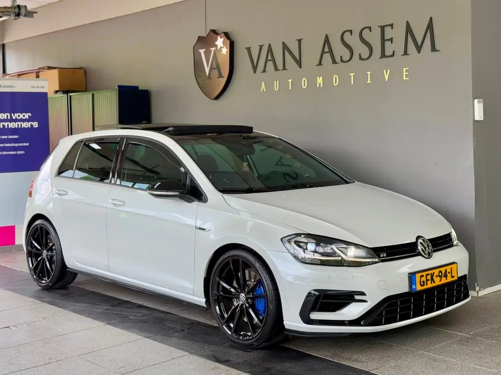 Volkswagen GOLF 2.0 TSI 4Motion R 310PK|PANO uit 2019, foto 9