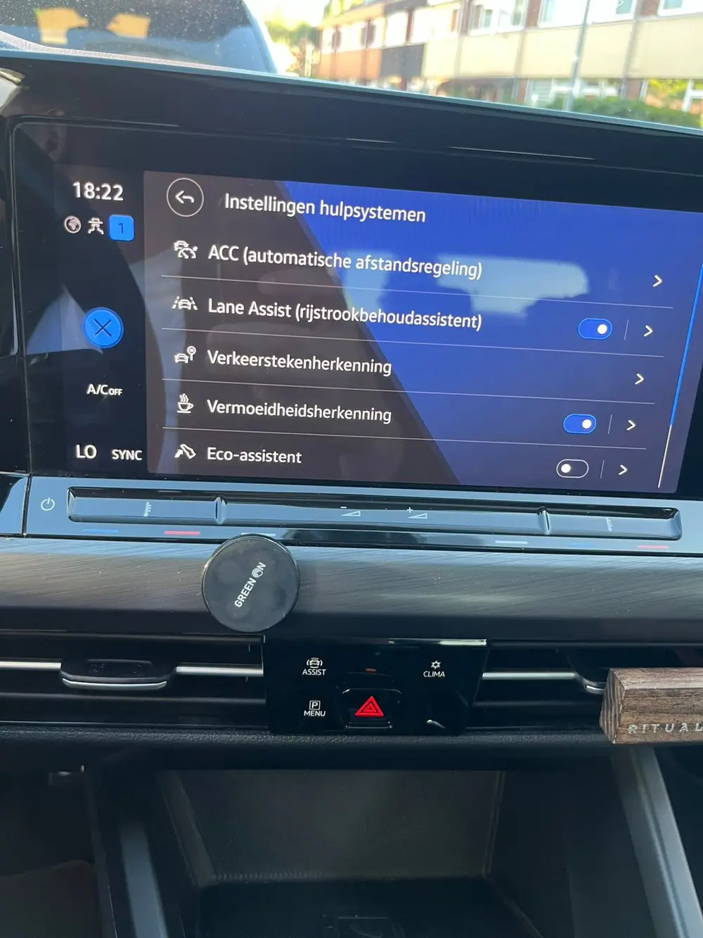 Volkswagen Golf 1.5 Etsi 150pk 7-DSG 2020 Grijs uit 2020, foto 14
