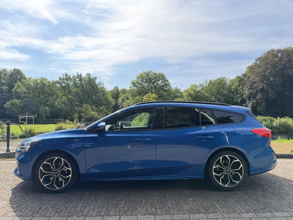 Ford Focus Wagon 1.5 EcoBoost ST Line Business | Automaat | uit 2019, foto 20