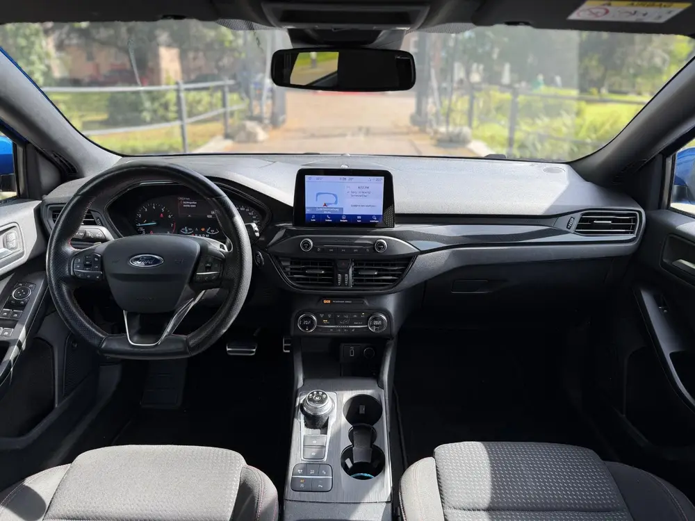 Ford Focus Wagon 1.5 EcoBoost ST Line Business | Automaat | uit 2019, foto 5