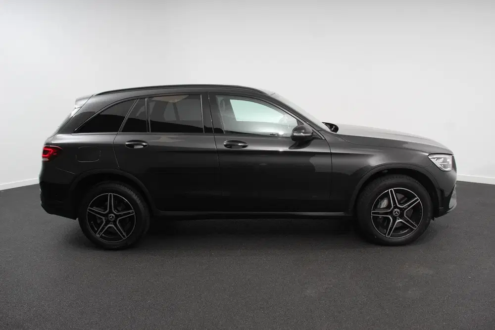 Mercedes-Benz GLC 300e 4-MATIC Business AMG Night Pac uit 2022, foto 7