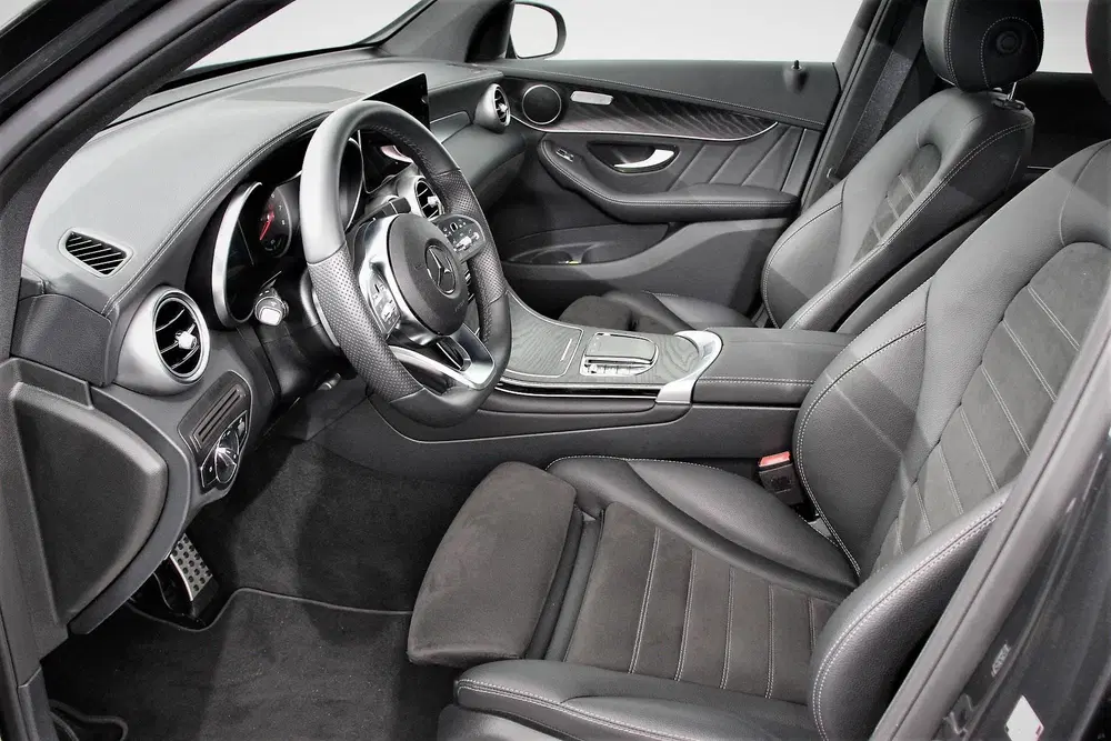 Mercedes-Benz GLC 300e 4-MATIC Business AMG Night Pac uit 2022, foto 9