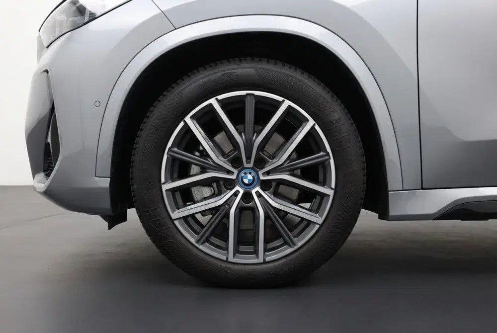 BMW iX1 eDrive20 M Sport l Adaptive LED l Navi l C uit 2024, foto 10