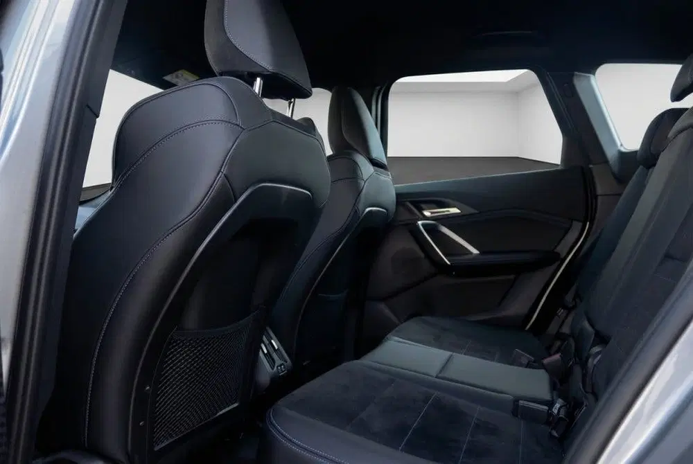BMW iX1 eDrive20 M Sport l Adaptive LED l Navi l C uit 2024, foto 12