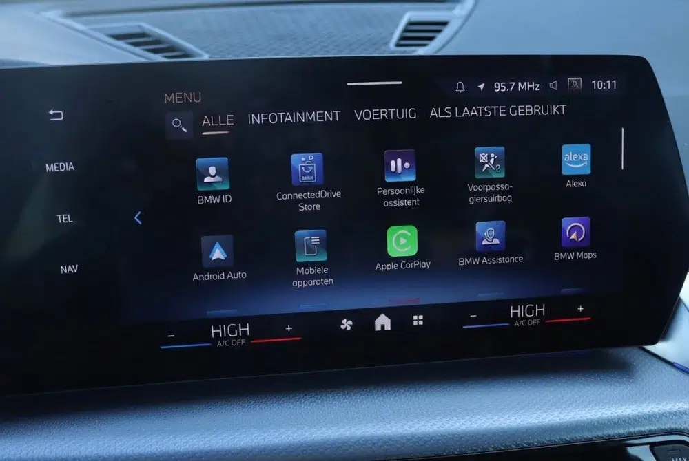 BMW iX1 eDrive20 M Sport l Adaptive LED l Navi l C uit 2024, foto 18