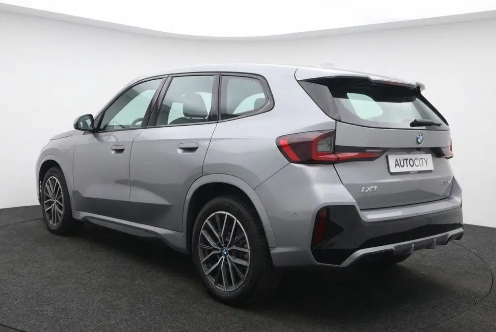 BMW iX1 eDrive20 M Sport l Adaptive LED l Navi l C uit 2024, foto 4