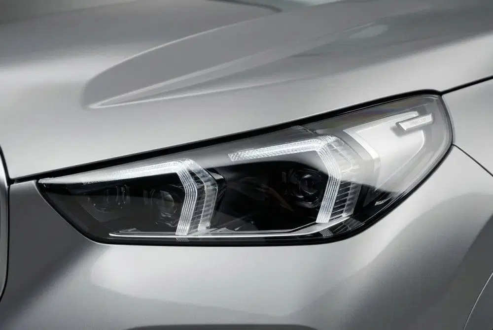 BMW iX1 eDrive20 M Sport l Adaptive LED l Navi l C uit 2024, foto 8