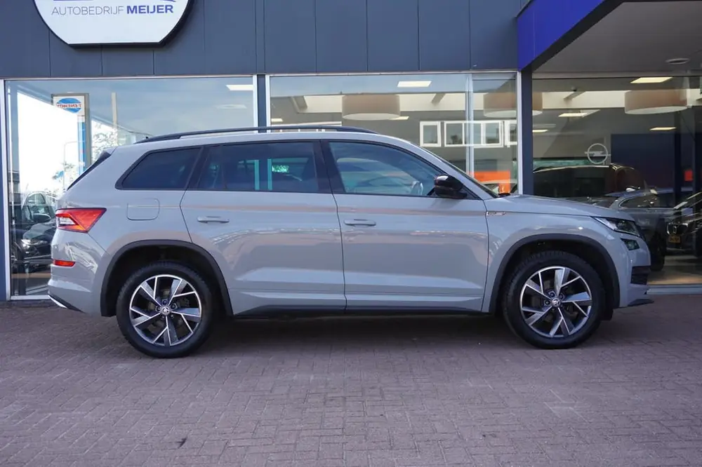 Skoda Kodiaq 1.5 TSI Sportline Business Automaat | DAB+ | Tr uit 2021, foto 3