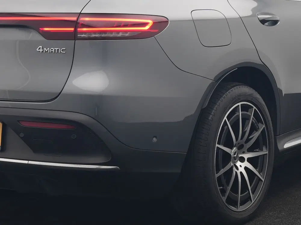 Mercedes-Benz EQC 400 4MATIC Business Solution AMG 80 kWh 40 uit 2020, foto 8