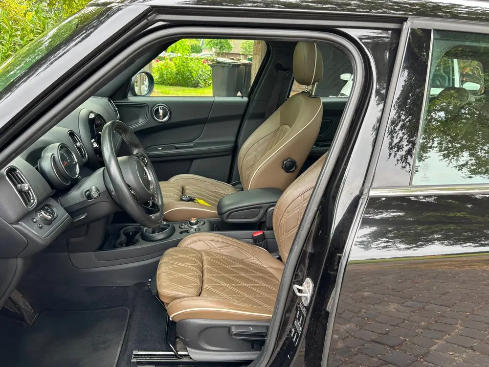 Mini Countryman 1.5 Cooper Dutch Made Edition uit 2019, foto 11