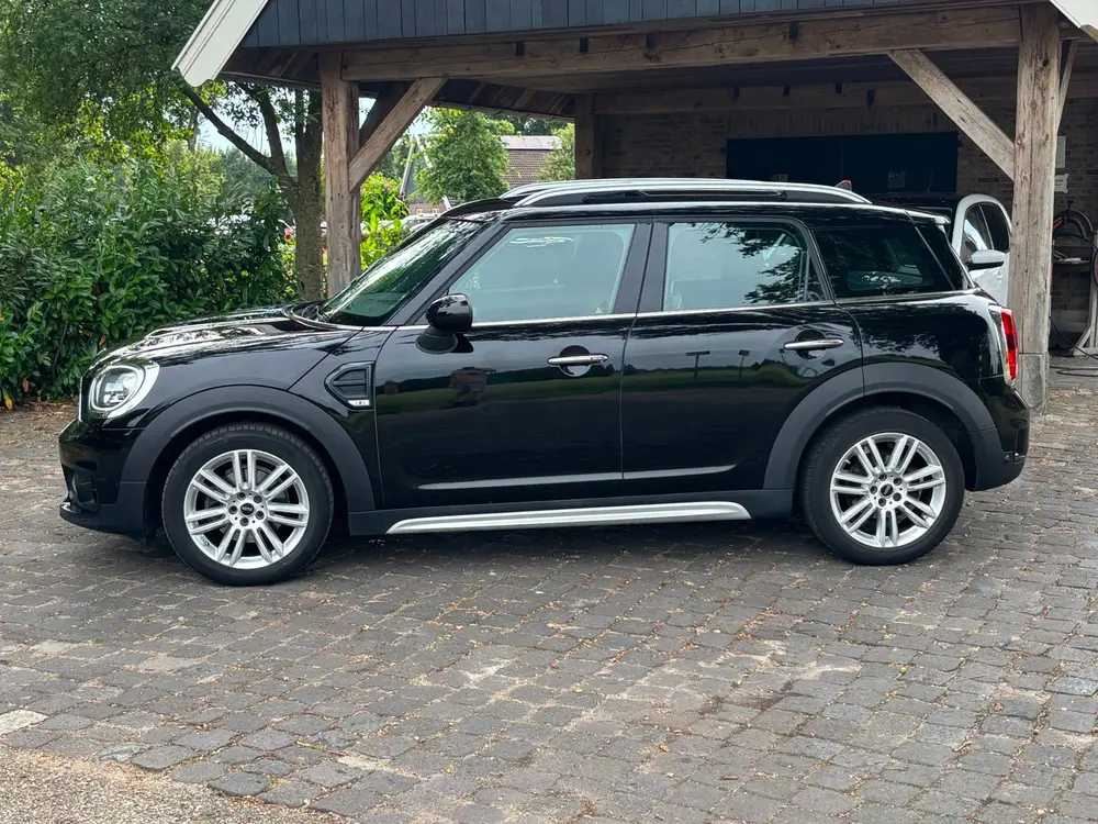 Mini Countryman 1.5 Cooper Dutch Made Edition uit 2019, foto 2