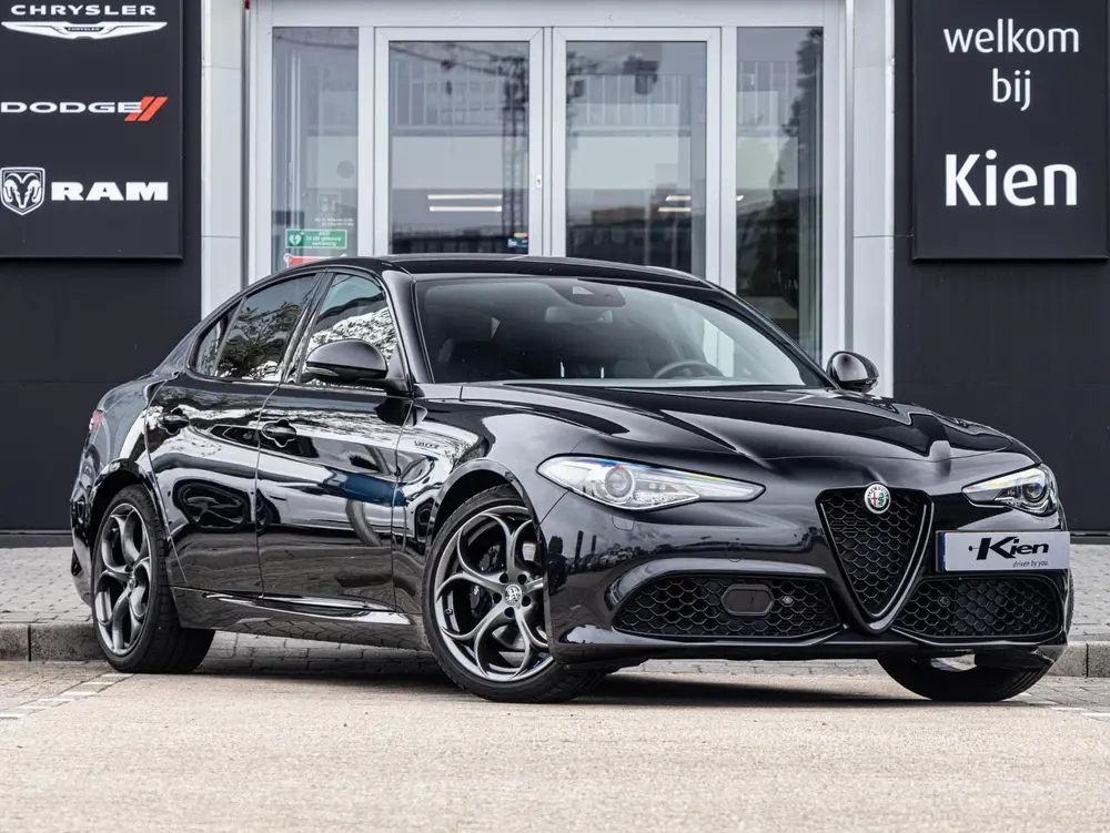 Alfa Romeo Giulia 2.0 T Veloce Stoel & stuurverwarming | Hig uit 2021