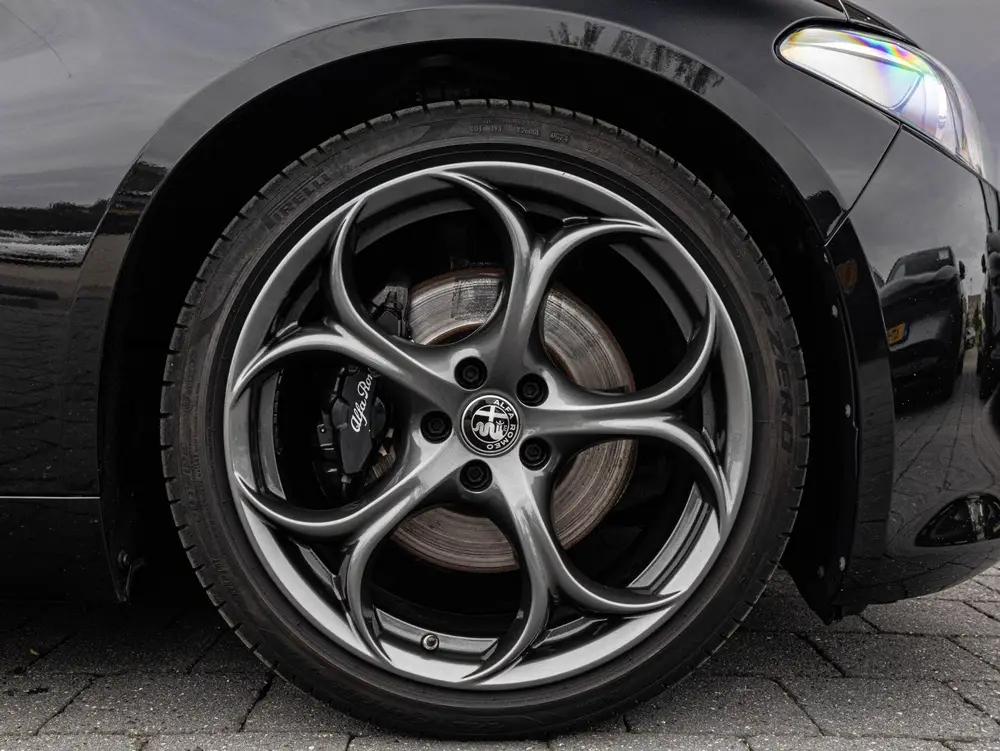 Alfa Romeo Giulia 2.0 T Veloce Stoel & stuurverwarming | Hig uit 2021, foto 20