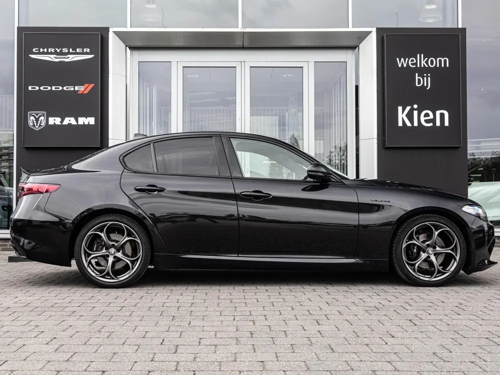 Alfa Romeo Giulia 2.0 T Veloce Stoel & stuurverwarming | Hig uit 2021, foto 3