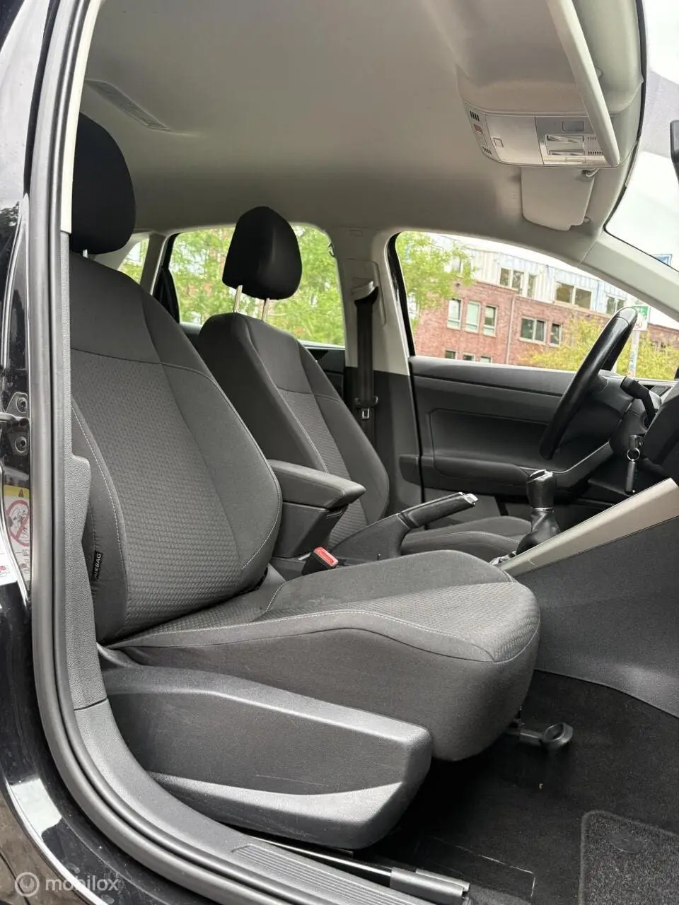 Volkswagen Polo 1.0 TSI Comfortline AIRCO CARPLAY CRUISE uit 2021, foto 17