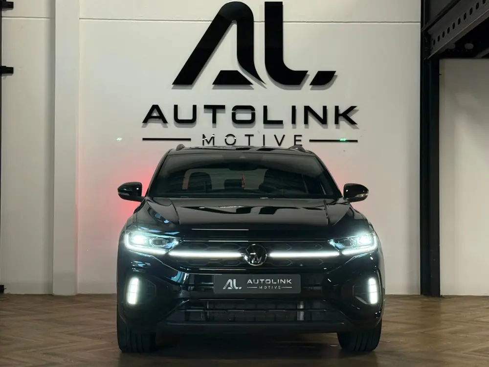 Volkswagen T-Roc 1.5 TSI 3x R-Line Panorama/Black Style/Keyl uit 2024, foto 2