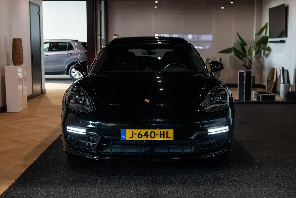 Porsche Panamera 2.9 4 E-Hybrid uit 2020, foto 9