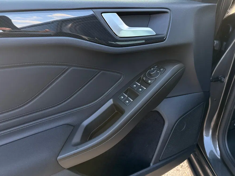 Ford Focus 1.0 EcoBoost 155 PK Hybrid ST Line Automaa uit 2025, foto 14