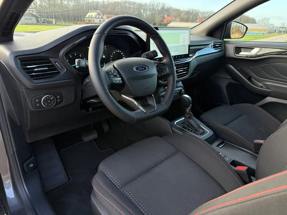 Ford Focus 1.0 EcoBoost 155 PK Hybrid ST Line Automaa uit 2025, foto 4