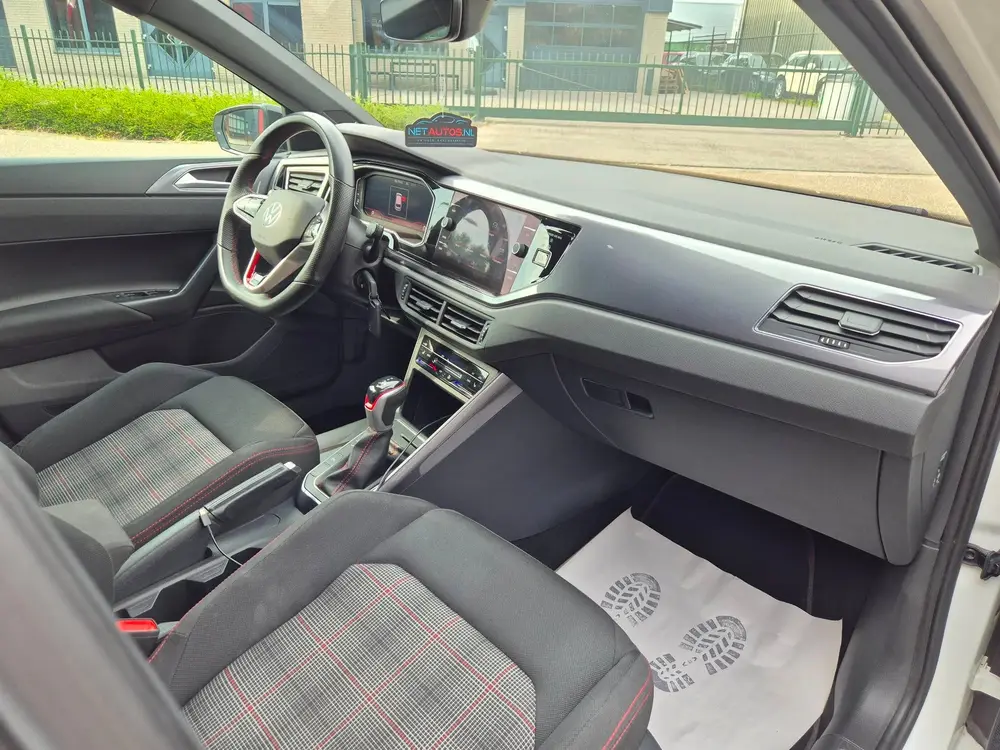 Volkswagen POLO 2.0 GTI TSI Automaat Virtual Dash IQ. Light Camera Super Gaaf POLO 2.0 GTI TSI Automaat Virtual dash IQ. Light uit 2023, foto 18