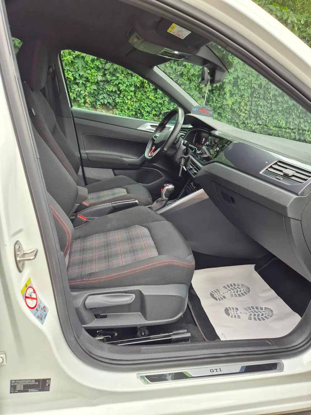 Volkswagen POLO 2.0 GTI TSI Automaat Virtual Dash IQ. Light Camera Super Gaaf POLO 2.0 GTI TSI Automaat Virtual dash IQ. Light uit 2023, foto 20
