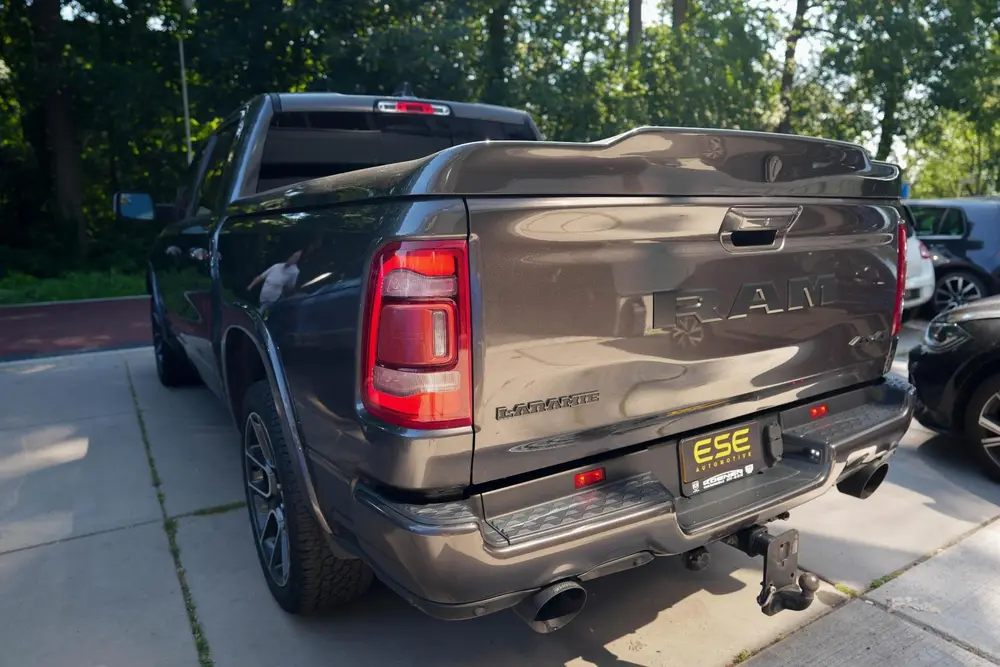 Dodge Ram 1500 5.7 V8 4x4 Crew Cab Laramie | Milltek uitlaat uit 2020, foto 13