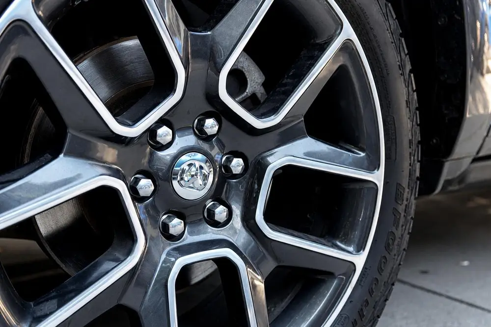 Dodge Ram 1500 5.7 V8 4x4 Crew Cab Laramie | Milltek uitlaat uit 2020, foto 18